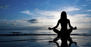 Portugal-Beach-Yoga-660x348