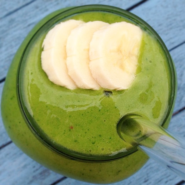 Mango Green Smoothie Recipe…